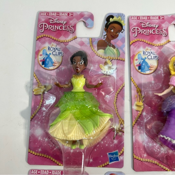 Hasbro Disney Princess Royal Clips Doll Lot of 24 Bella Rapunzel Ariel Tiana - Picture 7 of 7